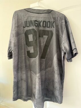Official Merch BTS Jungkook Jersey in XL/XXL